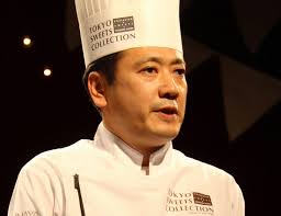鎧塚俊彦氏“定例会”に豪華メンバー集合!「やっくん」も初参加「最高に美味しく楽しい夜でした」(スポニチ) | 毎日新聞