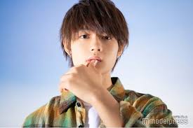 佐野勇斗が読者のお悩みに答えます！将来のこと・ダイエットのコツ・おすすめ勉強法・お弁当のおかず…＜「青夏」インタビュー前編＞ - モデルプレス