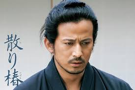 岡田准一さんの殺陣シーンが見事、五感ふるわす映像美