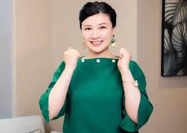 島崎和歌子:更年期の悩みを語り合う番組でMCに 手塚理美、室井佑月が初回ゲスト - 毎日キレイ